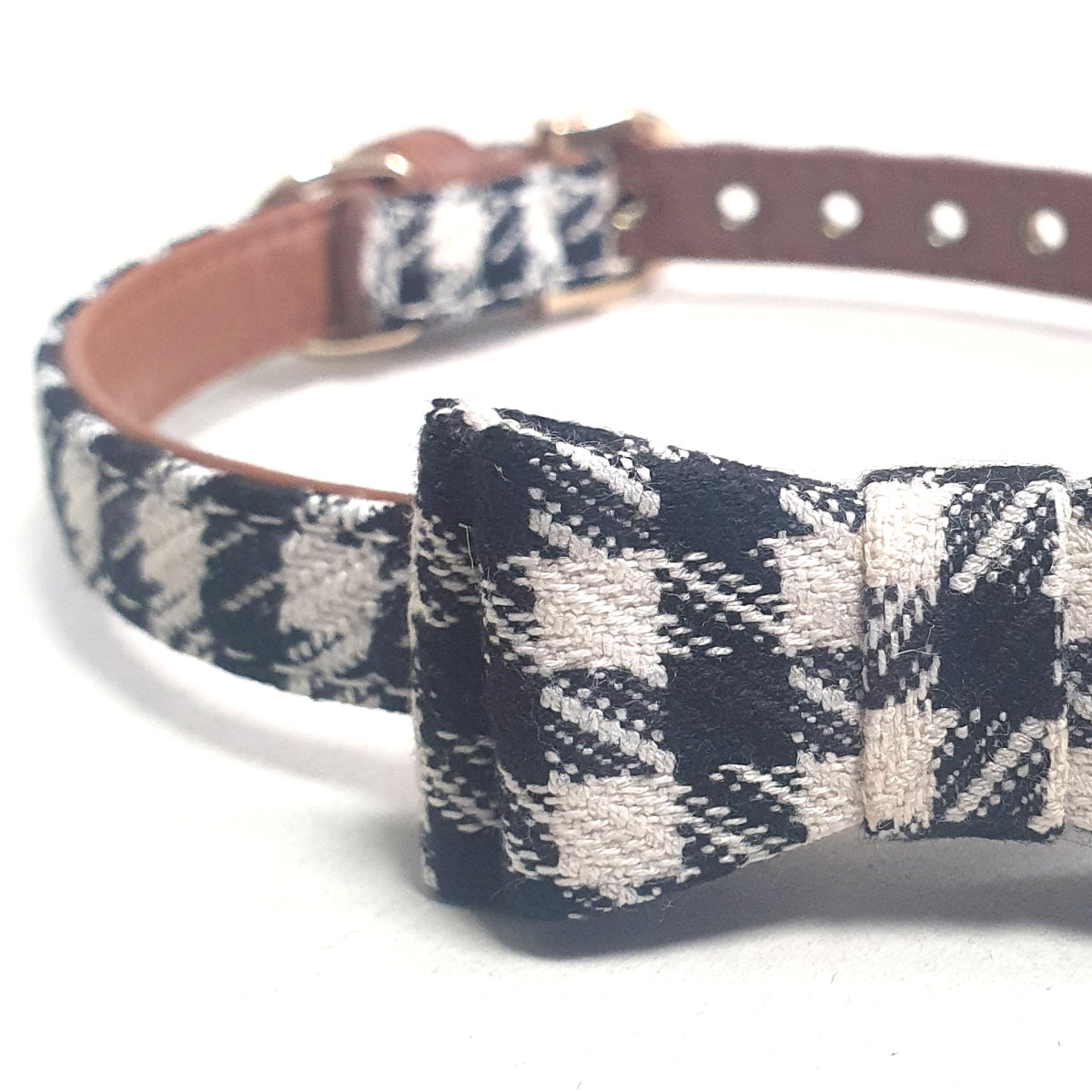 Black & White Bow Fabric Dog Collar