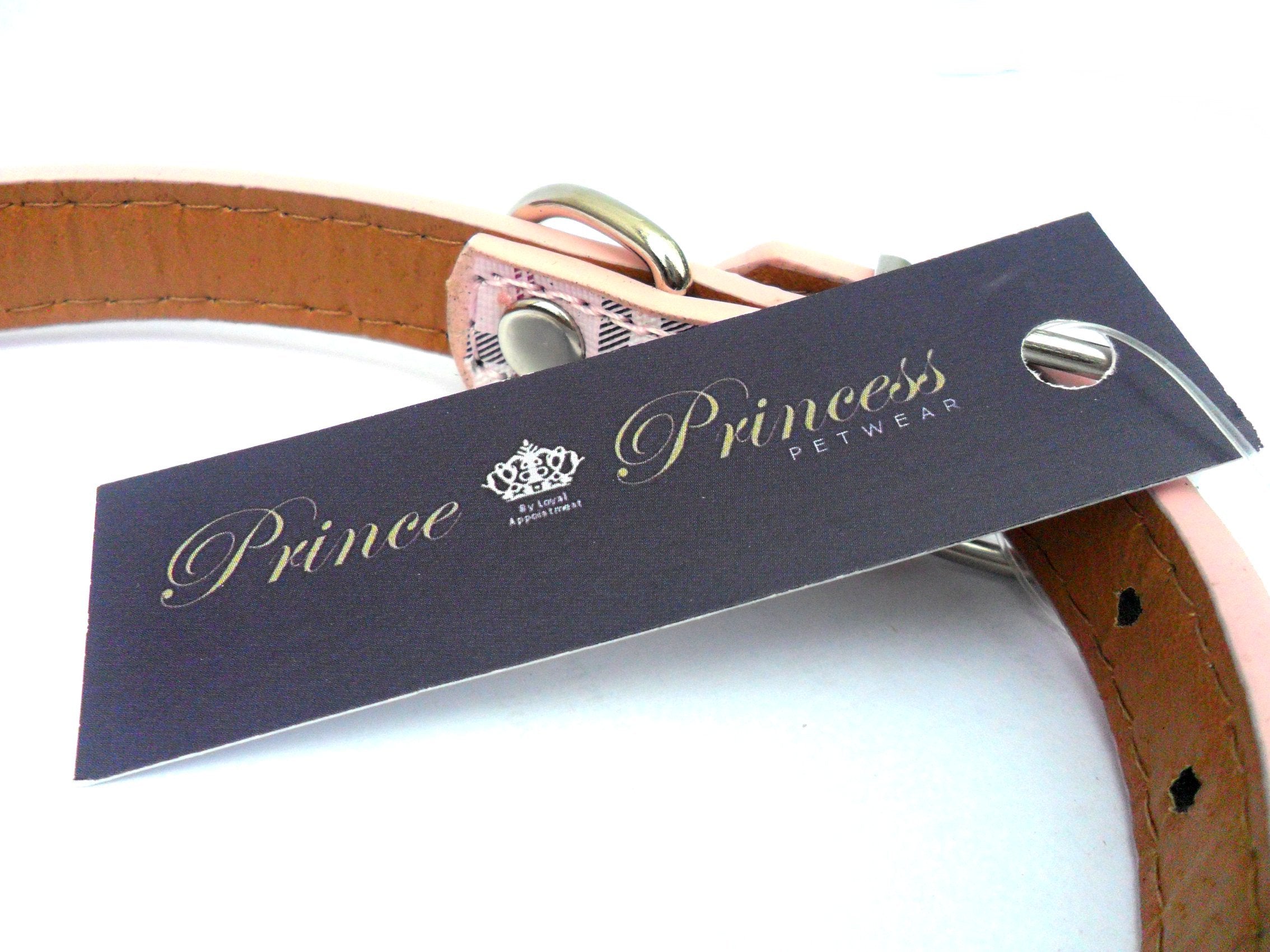 Designer dog collars store burberry
